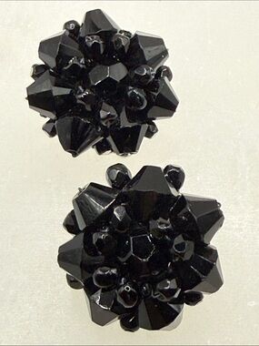 Vintage Alice Caviness jet glass clip earrings